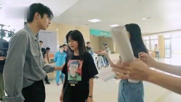 娱乐吃瓜菌恋爱了